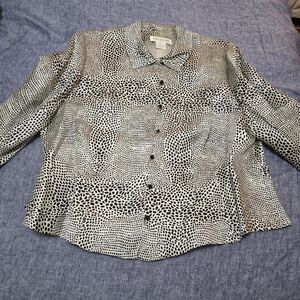 Jones New York Monochrome Patterned Button Down Shirt